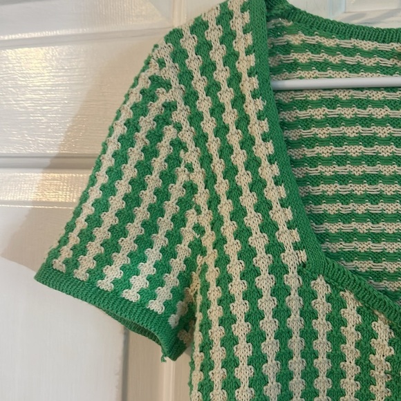 Women’s Zara Green & White Crochet Cropped Lace Up Top Sweater Size Small - Picture 6 of 9